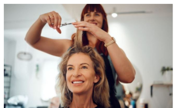 4 najmodernije frizure za žene 50+: Skidaju decenije sa lica, a veoma lako se održavaju