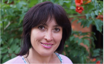 Ovo su 3 glavne greške kojima žena uništava život nakon 50. godine: 1 stvar pod hitno treba da uradi