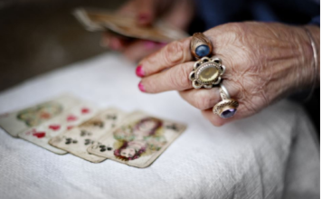 Neviđena sreća na pomolu: Ova 3 horoskopska znaka očekuje bogatstvo iz snova – novac stiže sa svih strana u vrećama