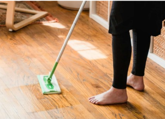 U vodu kojom brišete pod uvijek dodajte samo mrvicu ovog praha, cijela kuća će danima predivno mirisati