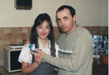 Darko iz Aleksinca oženio Albanku, a kad su njeni videli šta ima u kući umalo se prevrnuli od šoka: Rodila mu sina i ćerku, a onda je usledio pakao