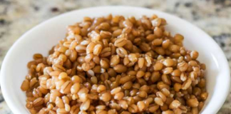 KUHANA PŠENICA JE SPAS ZA SVAKU ŽENU: 5 RAZLOGA ZAŠTO BISTE JE TREBALE JESTI