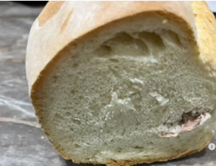 Da li je ovo nešto najgroznije što je ikada pronađeno u hrani? Pogledajte šta su Šapčani pronašli u hlebu