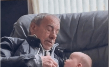 OSTAVILI SU BEBU NA TRENUTAK SA DEDOM: Kada su se vratili nisu mogli da vjeruju šta su zatekli!(VIDEO)