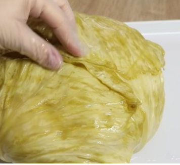 Evo kako spasiti gnjecavi kiseli kupus: Dodajte u bure 1 sastojak