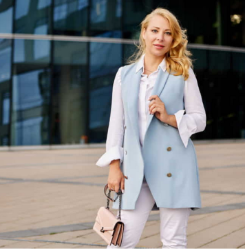 Pametna žena koja zna šta je elegancija nikada ne nosi ovih 6 stvari (br. 4 djeluje očajno)