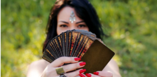 Detaljan horoskop za februar po ciganskim kartama: Ovaj znak će dočekati svojih 5 minuta, desiće se sve o čemu sanja