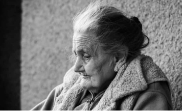 S kim bi starije osobe trebale živjeti, posebno nakon 70 godina?