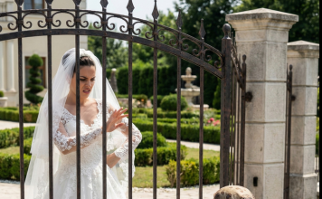 Oterala “prljavu prosjakinju” sa svoje svadbe: Kad je videla šta joj je otac uradio, zanemela je