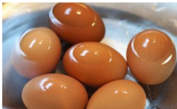 Stavljate li da kuvate jaja u hladnu vodu ili kad počne da ključa? Razlika je ogromna