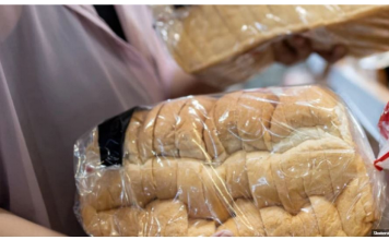 Nikako ne kupujte sečeni hleb u kesi: Evo na šta treba da obratite pažnju