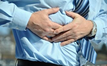 Jedna navika razara jetru gore nego alkohol: Da li ste među onima koji ovo redovno rade?