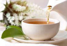 ČAJ OD LOVORA NA PRAZAN STOMAK: Jednostavan jutarnji ritual za PRIRODNO zdravlje