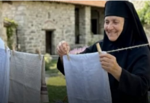 U manastiru peru veš samo na ovaj način: Miriše divno danima, a evo šta koriste umjesto omekšivača