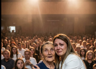 Nastavnica je prodala svoj nakit da bi kupila čizme siromašnoj učenici — istina je otkrivena tek godinama kasnije.