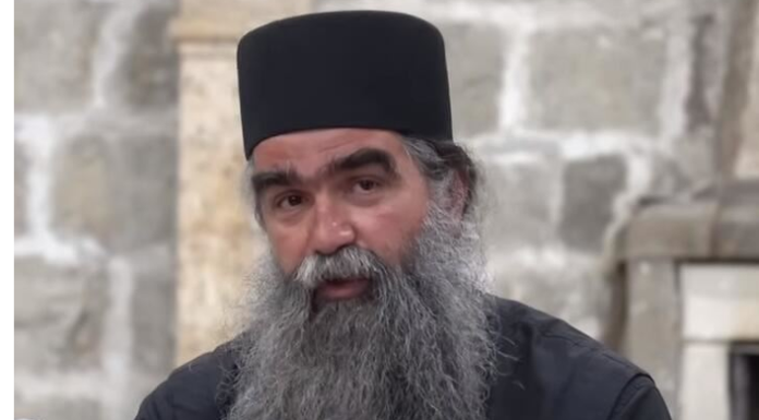 Tri stvari u kući od kojih se đavoli tresu: Ako ovo imate u kući, nečiste sile vas nikad neće posetiti, tvrdi otac Rafailo