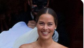 ANA IVANOVIĆ SE UDALA ,POGELDAJTE KAKAV JE SKANDAL ŠVAJNI NAPRAVIO KAD JE VIDIO KO JE U PITANJU: A i vi ćete ostat u šoku!!! Švani mu nije ni do koljena!!!!Ana je ubola jakpot (FOTO) - featured image