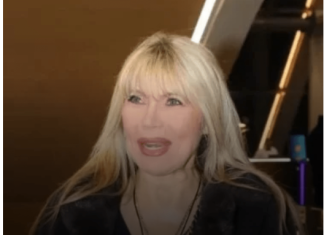 Stigla tužba Suzani Jovanović! Posle smrti Saše Popovića saznala za jezive detalje, evo ko se umešao!!!SLIKE I VIDEO SNIMCI OD KOJIH JE PALA U NESVJEST(FOTO)